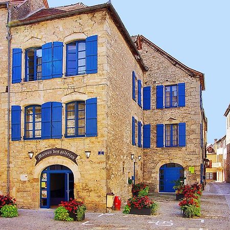 Gite La Maison Des Pelerins Villeneuve-dʼAveyron Exteriér fotografie