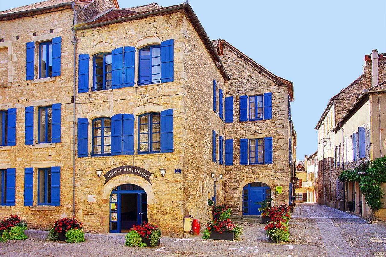 Gite La Maison Des Pelerins Villeneuve-dʼAveyron Exteriér fotografie